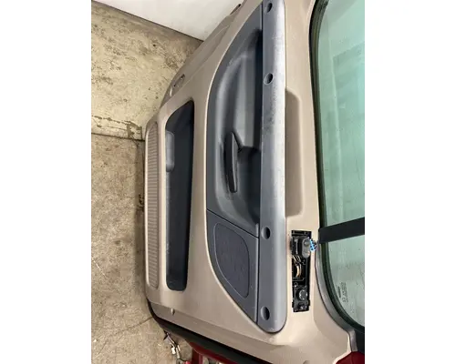 FREIGHTLINER Cascadia 125 Door Assembly, Front
