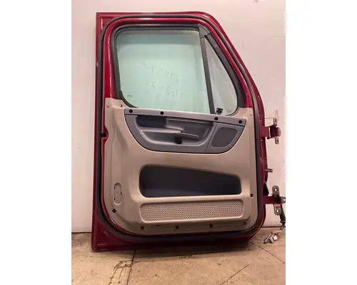 FREIGHTLINER Cascadia 125 Door Assembly, Front