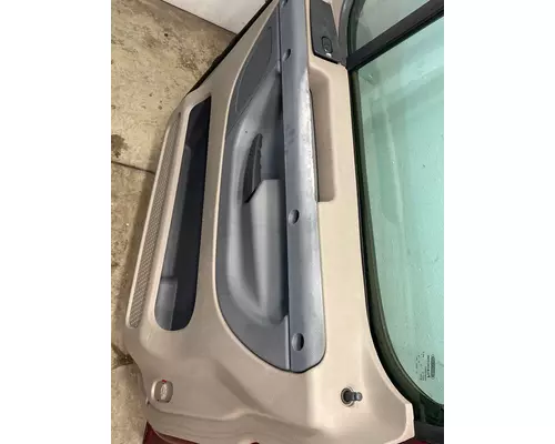 FREIGHTLINER Cascadia 125 Door Assembly, Front