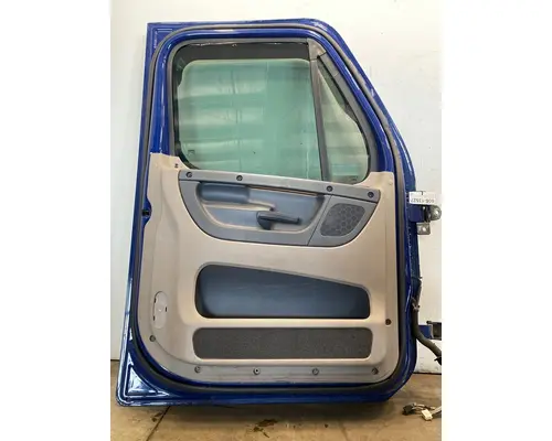 FREIGHTLINER Cascadia 125 Door Assembly, Front