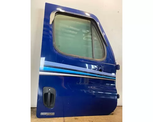 FREIGHTLINER Cascadia 125 Door Assembly, Front