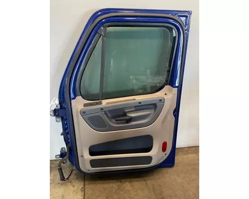 FREIGHTLINER Cascadia 125 Door Assembly, Front