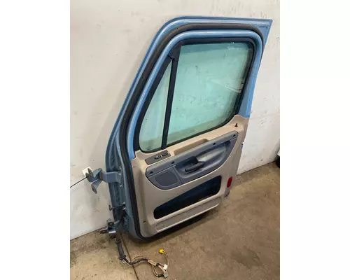 FREIGHTLINER Cascadia 125 Door Assembly, Front