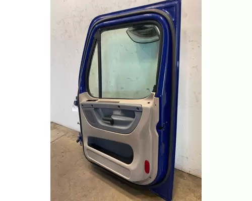 FREIGHTLINER Cascadia 125 Door Assembly, Front