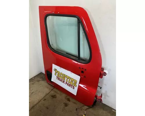 FREIGHTLINER Cascadia 125 Door Assembly, Front
