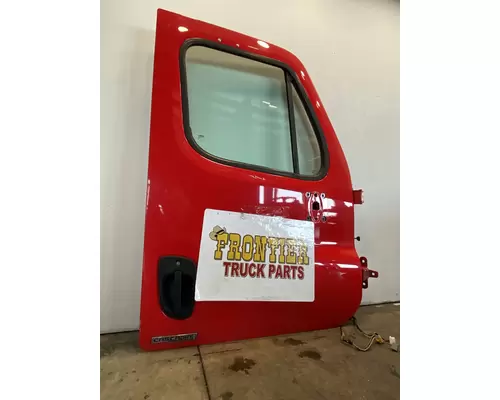 FREIGHTLINER Cascadia 125 Door Assembly, Front