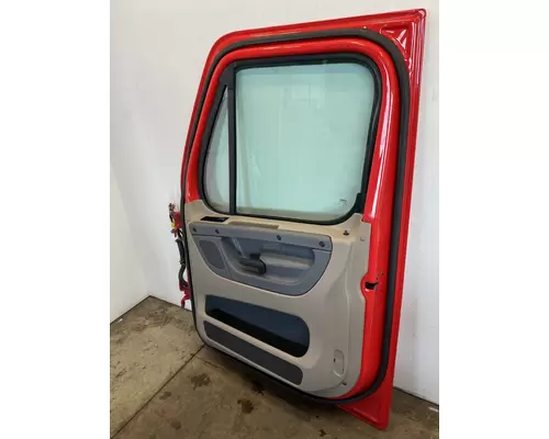 FREIGHTLINER Cascadia 125 Door Assembly, Front
