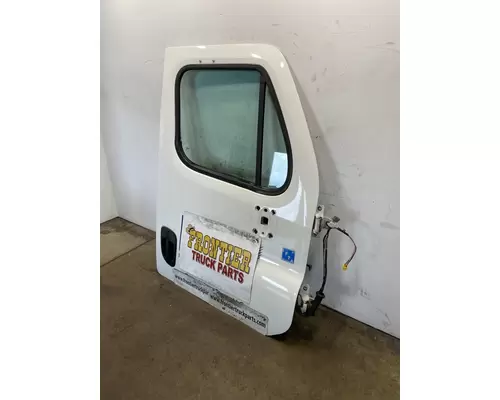 FREIGHTLINER Cascadia 125 Door Assembly, Front