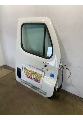 FREIGHTLINER Cascadia 125 Door Assembly, Front