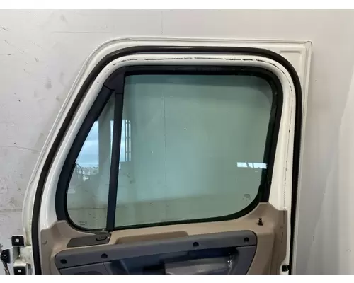 FREIGHTLINER Cascadia 125 Door Assembly, Front