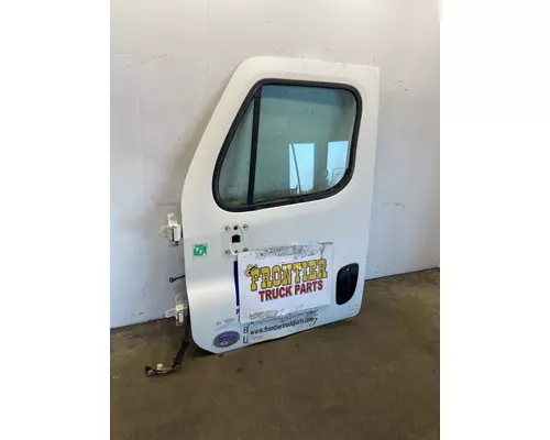 FREIGHTLINER Cascadia 125 Door Assembly, Front
