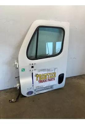 FREIGHTLINER Cascadia 125 Door Assembly, Front