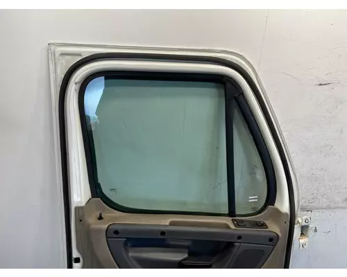 FREIGHTLINER Cascadia 125 Door Assembly, Front