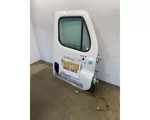 FREIGHTLINER Cascadia 125 Door Assembly, Front