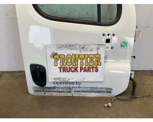 FREIGHTLINER Cascadia 125 Door Assembly, Front