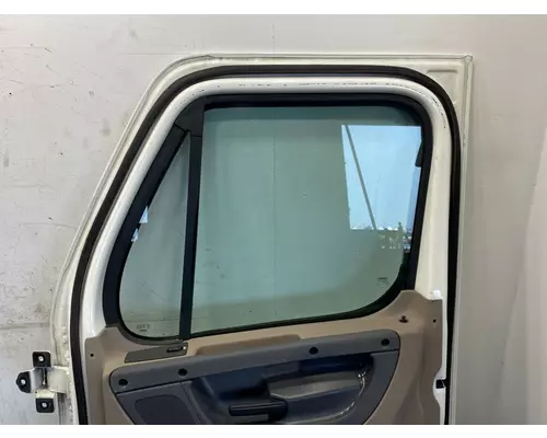 FREIGHTLINER Cascadia 125 Door Assembly, Front