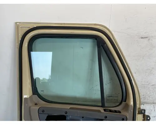 FREIGHTLINER Cascadia 125 Door Assembly, Front