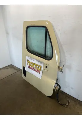 FREIGHTLINER Cascadia 125 Door Assembly, Front