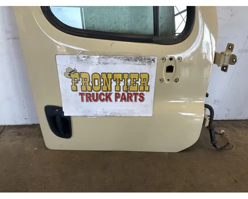 FREIGHTLINER Cascadia 125 Door Assembly, Front