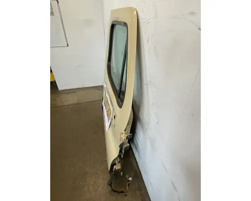 FREIGHTLINER Cascadia 125 Door Assembly, Front