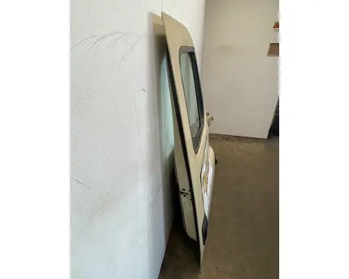 FREIGHTLINER Cascadia 125 Door Assembly, Front