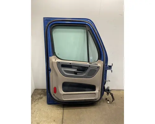 FREIGHTLINER Cascadia 125 Door Assembly, Front