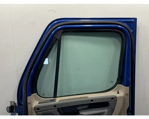 FREIGHTLINER Cascadia 125 Door Assembly, Front