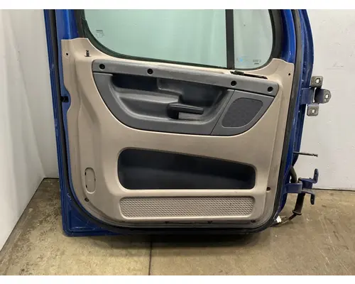 FREIGHTLINER Cascadia 125 Door Assembly, Front