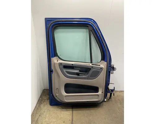 FREIGHTLINER Cascadia 125 Door Assembly, Front