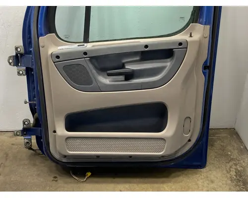 FREIGHTLINER Cascadia 125 Door Assembly, Front