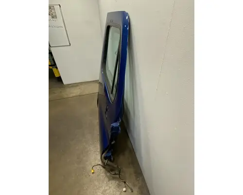 FREIGHTLINER Cascadia 125 Door Assembly, Front