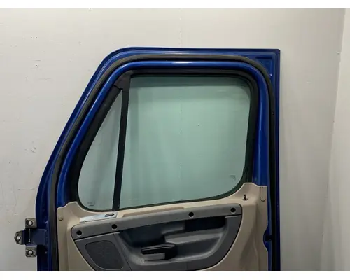 FREIGHTLINER Cascadia 125 Door Assembly, Front