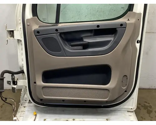 FREIGHTLINER Cascadia 125 Door Assembly, Front