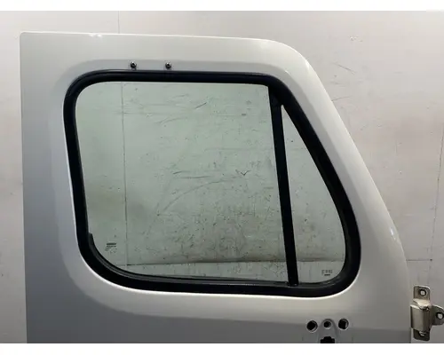 FREIGHTLINER Cascadia 125 Door Assembly, Front