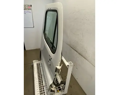 FREIGHTLINER Cascadia 125 Door Assembly, Front