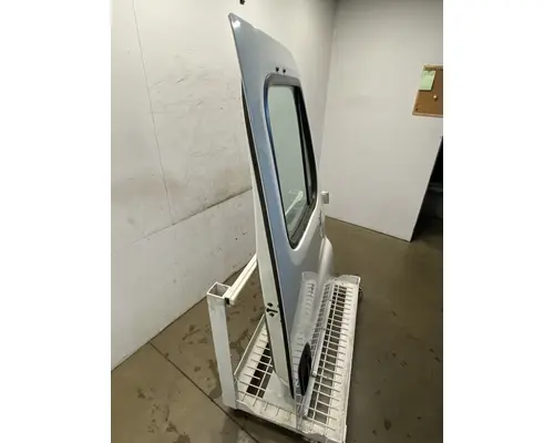 FREIGHTLINER Cascadia 125 Door Assembly, Front