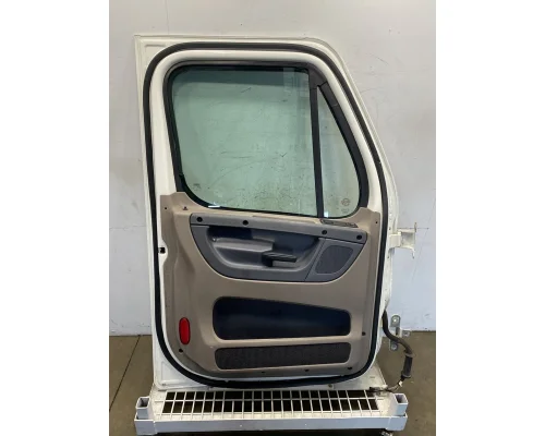 FREIGHTLINER Cascadia 125 Door Assembly, Front
