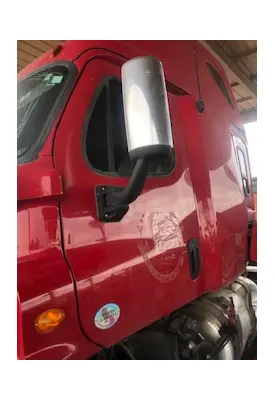 FREIGHTLINER Cascadia 125 Door Assembly, Front