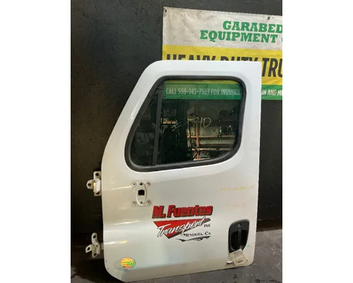 FREIGHTLINER Cascadia 125 Door Assembly, Front
