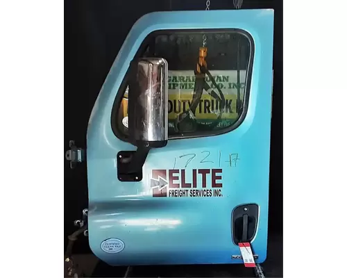 FREIGHTLINER Cascadia 125 Door Assembly, Front