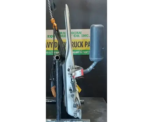 FREIGHTLINER Cascadia 125 Door Assembly, Front