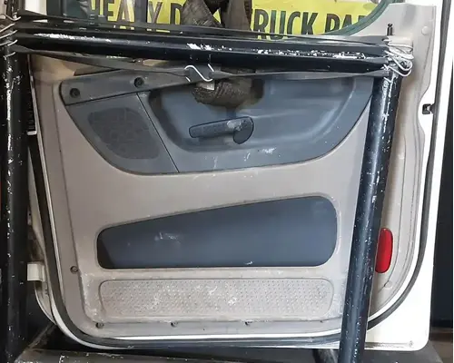 FREIGHTLINER Cascadia 125 Door Assembly, Front