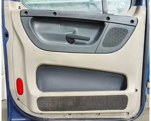 FREIGHTLINER Cascadia 125 Door Assembly, Front