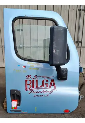 FREIGHTLINER Cascadia 125 Door Assembly, Front