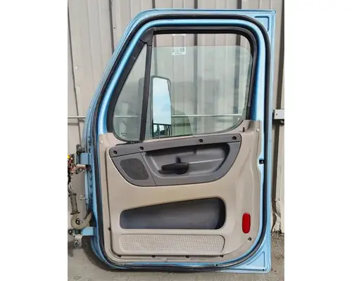 FREIGHTLINER Cascadia 125 Door Assembly, Front