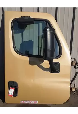 FREIGHTLINER Cascadia 125 Door Assembly, Front