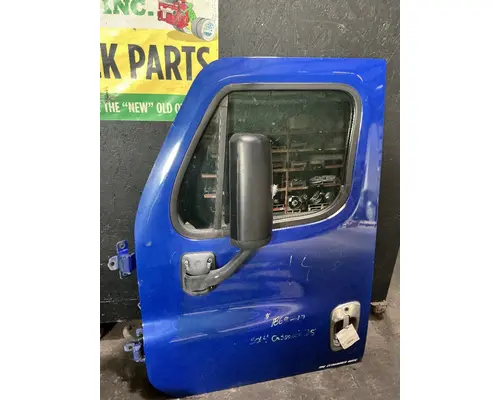 FREIGHTLINER Cascadia 125 Door Assembly, Front