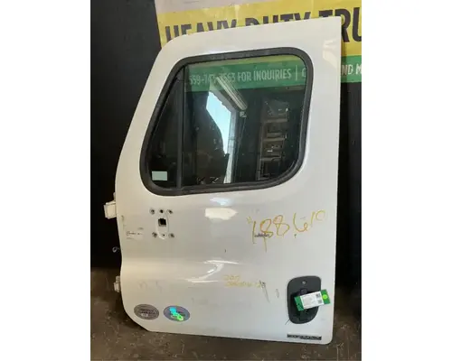 FREIGHTLINER Cascadia 125 Door Assembly, Front