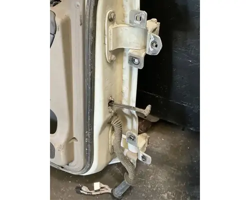FREIGHTLINER Cascadia 125 Door Assembly, Front