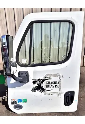 FREIGHTLINER Cascadia 125 Door Assembly, Front